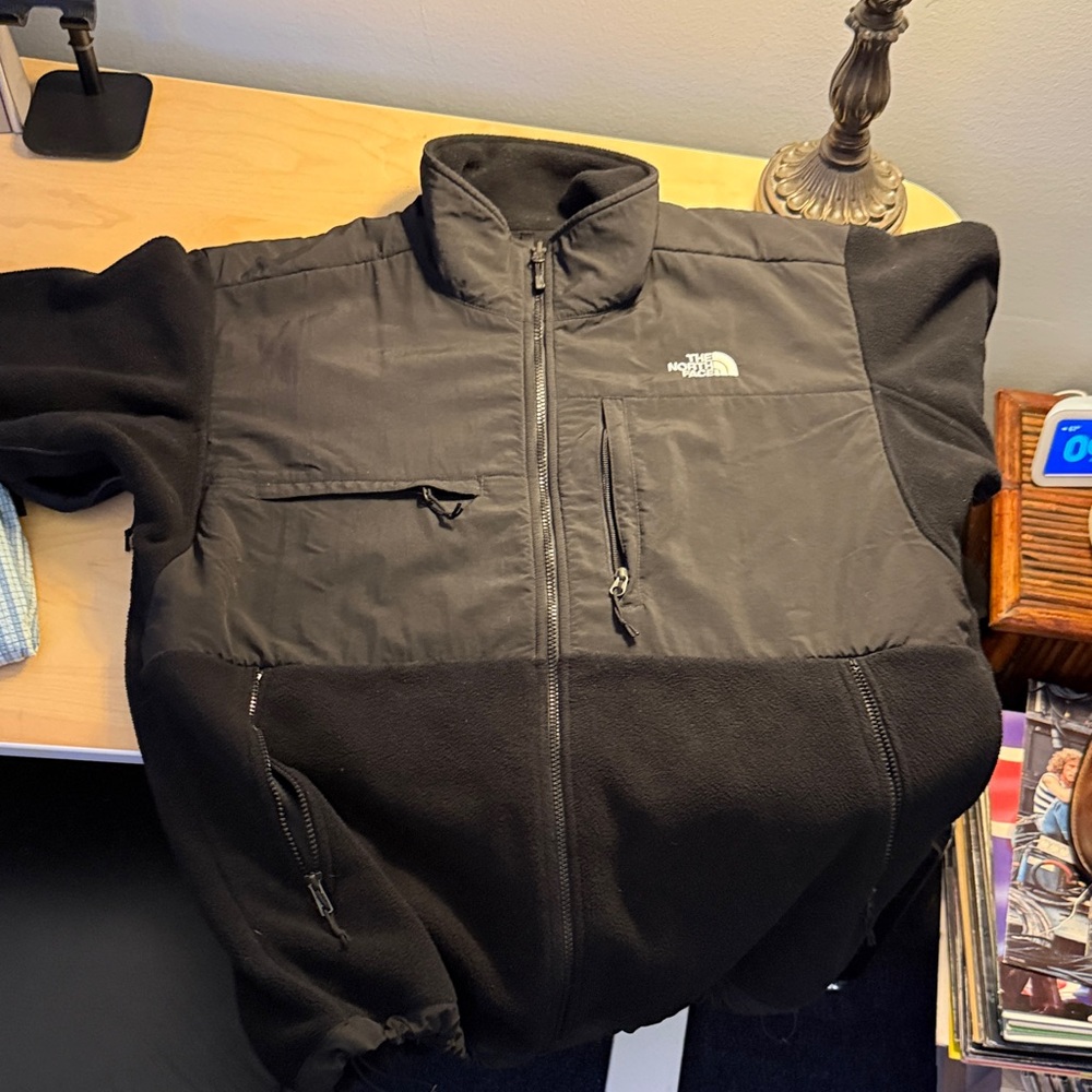 The North Face Men's Black Performance Jacket